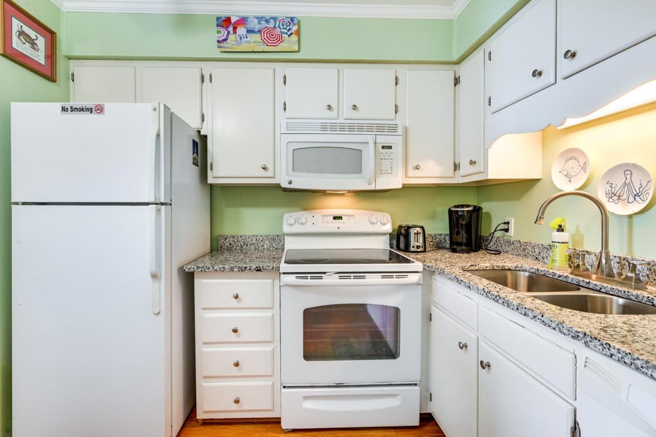 Coastal Murrells Inlet Condo With Balcony! Myrtle Beach Bagian luar foto