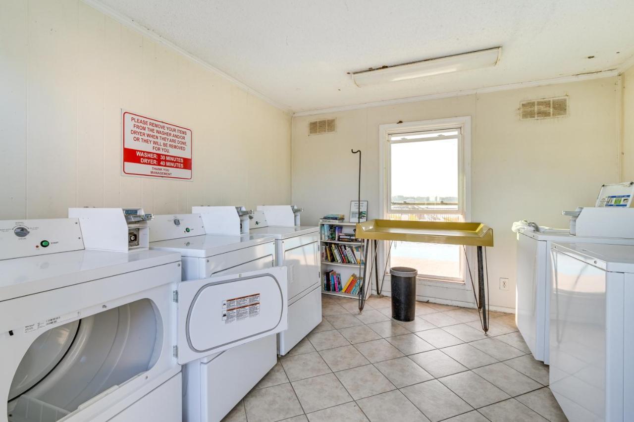 Coastal Murrells Inlet Condo With Balcony! Myrtle Beach Bagian luar foto
